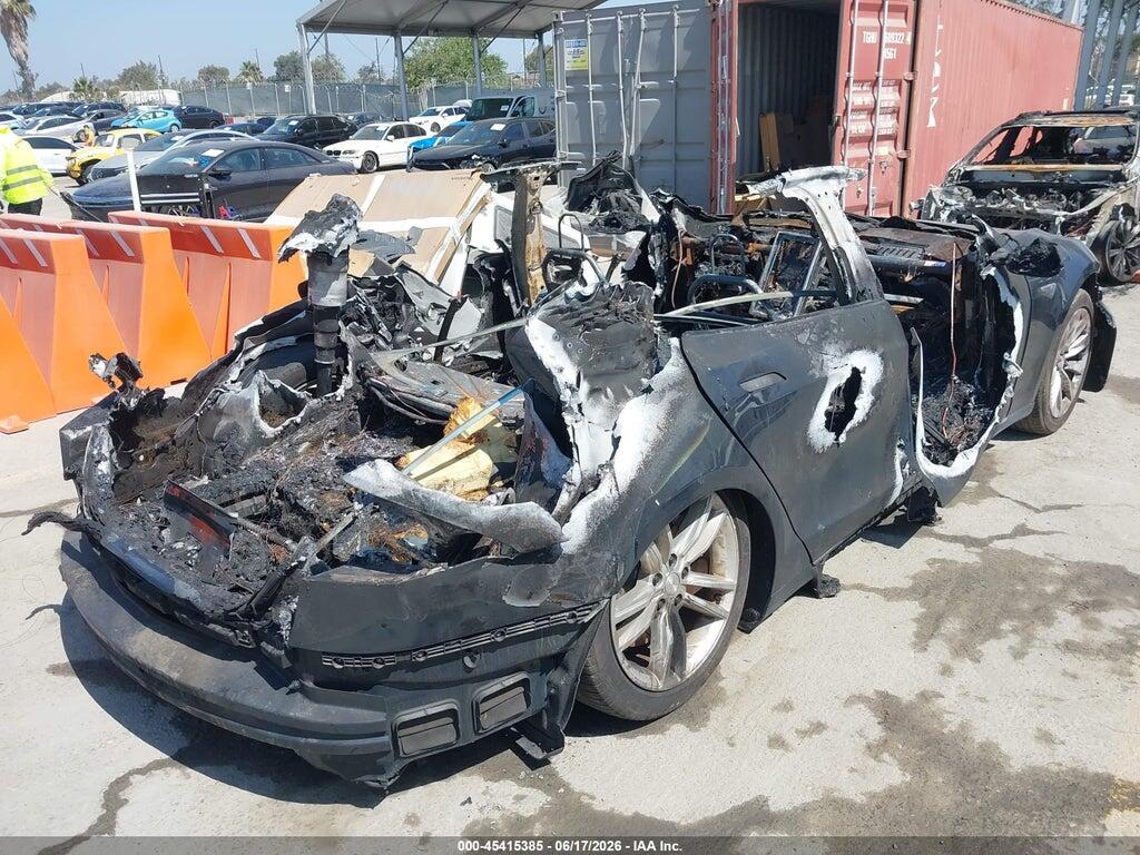 5YJSA1DP7DFP18297 2013 TESLA MODEL S photo no. 4
