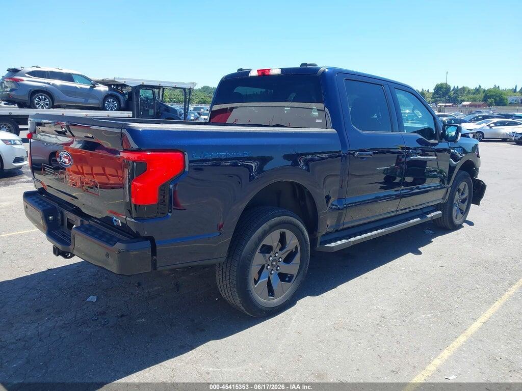 1FT6W3L71RWG11488 2024 FORD F-150 LIGHTNING photo no. 4