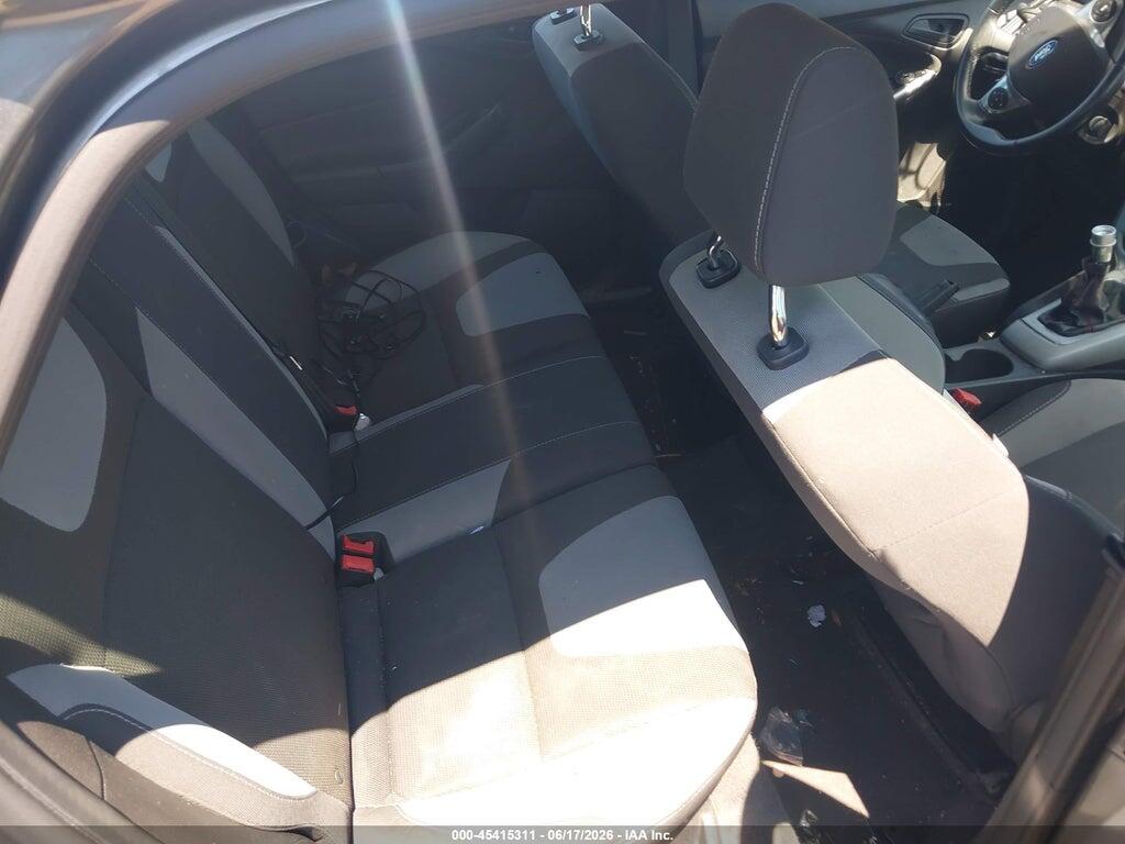 1FAHP3K23CL322879 2012 FORD FOCUS photo no. 8
