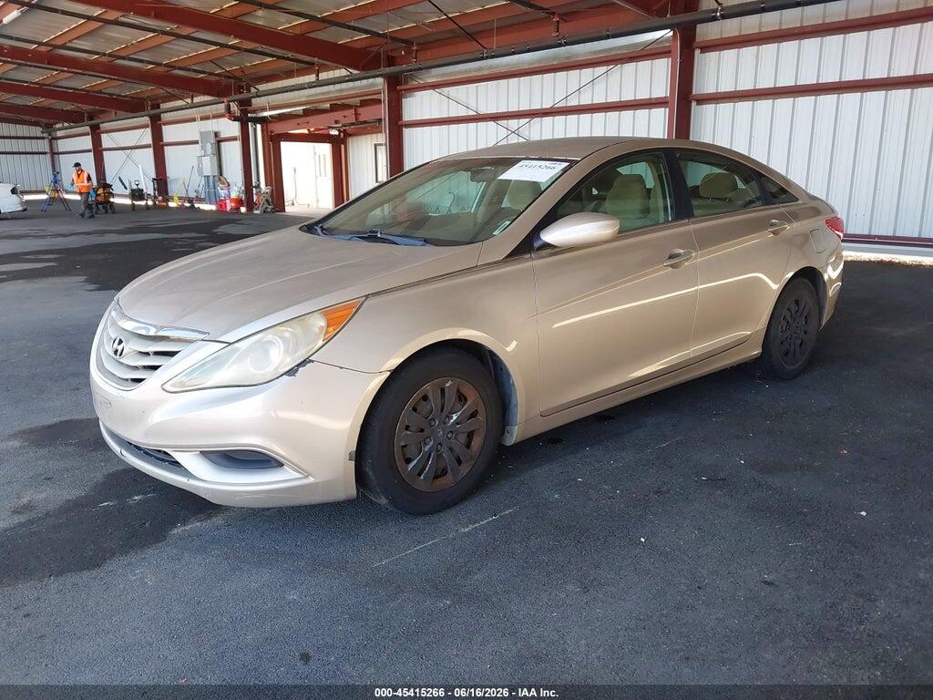 5NPEB4AC1BH088286 2011 HYUNDAI SONATA photo no. 2