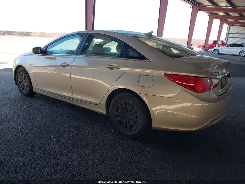 5NPEB4AC1BH088286 2011 HYUNDAI SONATA photo no. 3