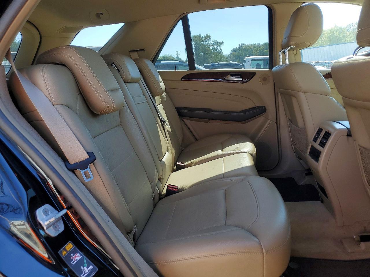 2013 MERCEDES-BENZ ML 550 4MATIC — Фото 11 из 13