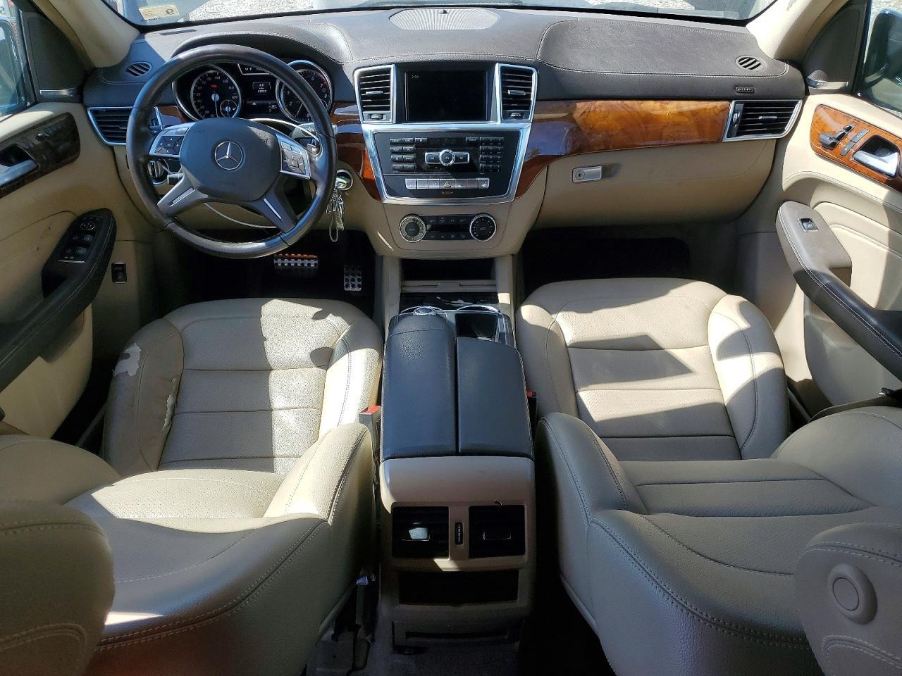 2013 MERCEDES-BENZ ML 550 4MATIC — Фото 8 из 13