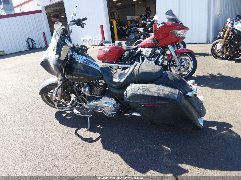 1HD1KRC36HB664018 2017 HARLEY-DAVIDSON FLHXS photo no. 12