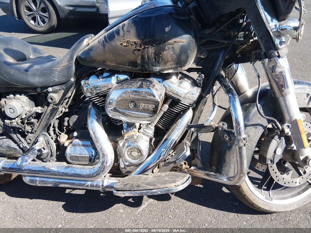 1HD1KRC36HB664018 2017 HARLEY-DAVIDSON FLHXS photo no. 8