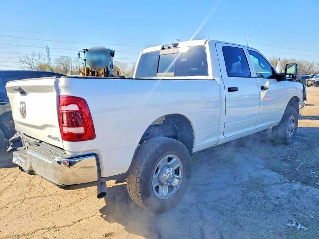 2024 RAM 2500 TRADESMAN — Фото 3 из 12