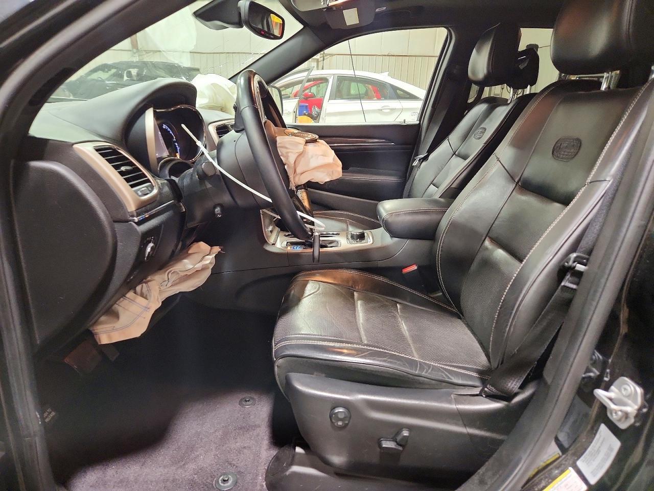 2017 JEEP GRAND CHEROKEE OVERLAND — Фото 7 из 13