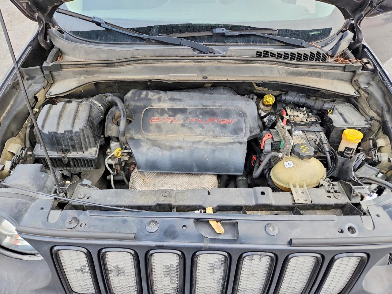2017 JEEP RENEGADE LATITUDE — Фото 12 из 13