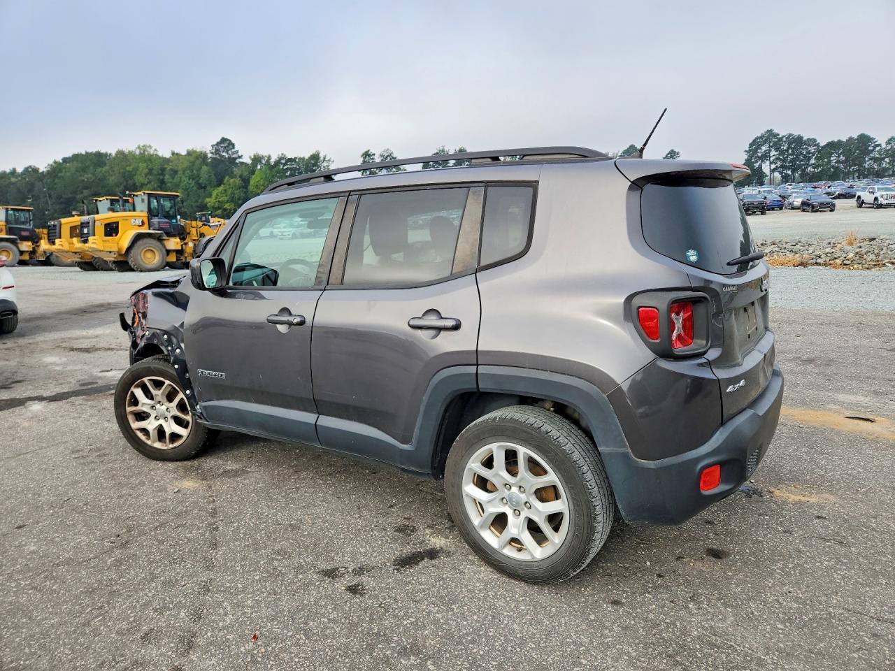 2017 JEEP RENEGADE LATITUDE — Фото 2 из 13