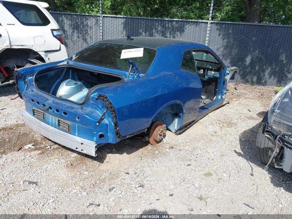 2C3CDZC94NH246699 2022 DODGE CHALLENGER photo no. 4