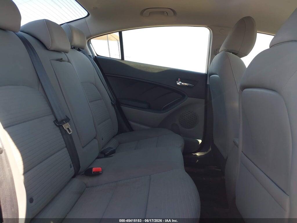 KNAFX4A67F5291623 2015 KIA FORTE photo no. 8