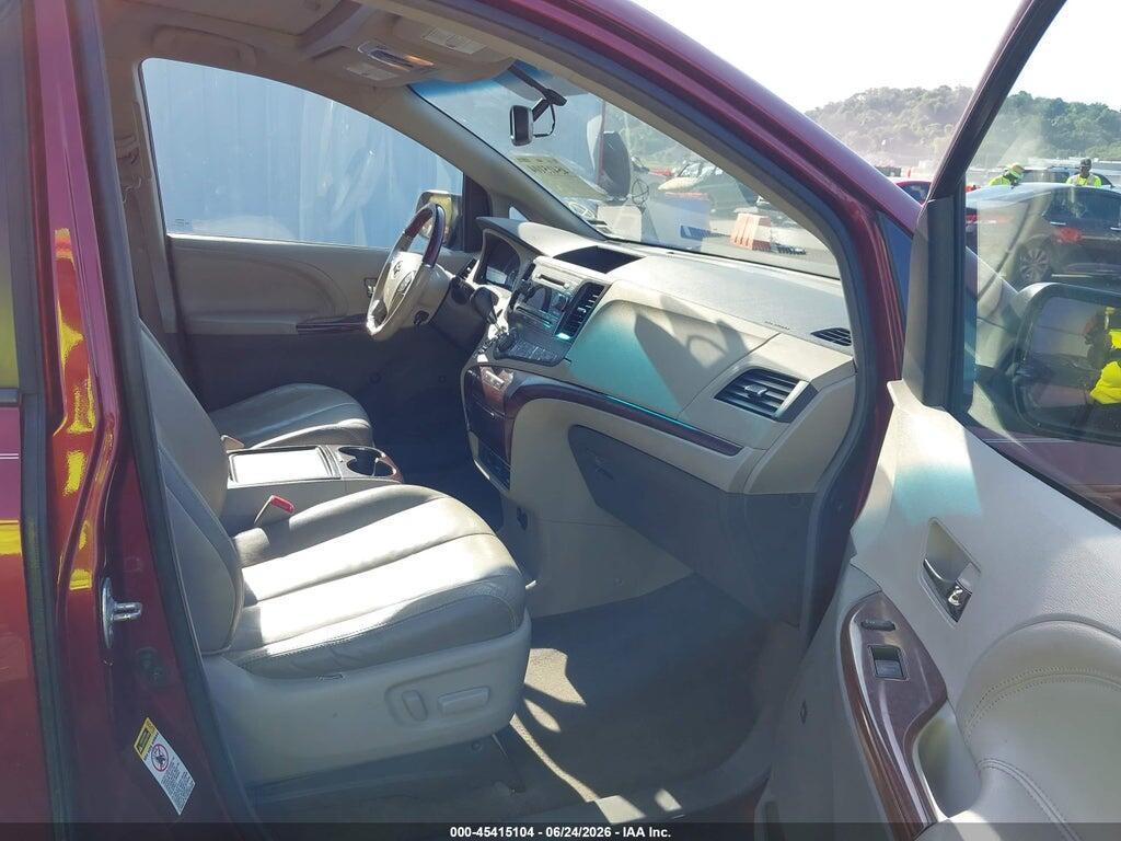 5TDYK3DC9CS247781 2012 TOYOTA SIENNA photo no. 5