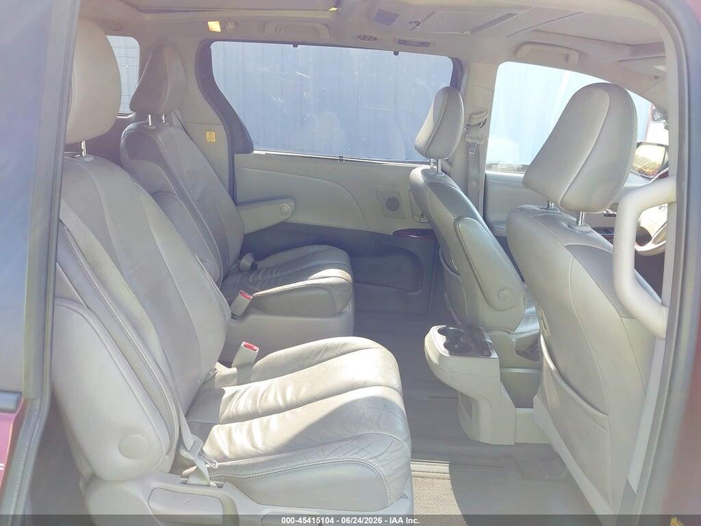 5TDYK3DC9CS247781 2012 TOYOTA SIENNA photo no. 8