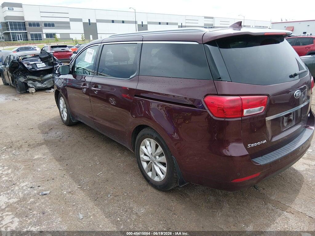 KNDMC5C12H6255641 2017 KIA SEDONA photo no. 3