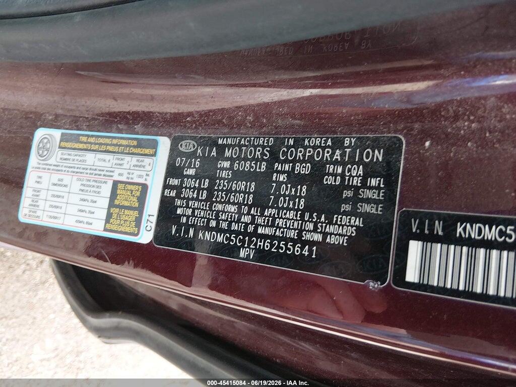 KNDMC5C12H6255641 2017 KIA SEDONA photo no. 9
