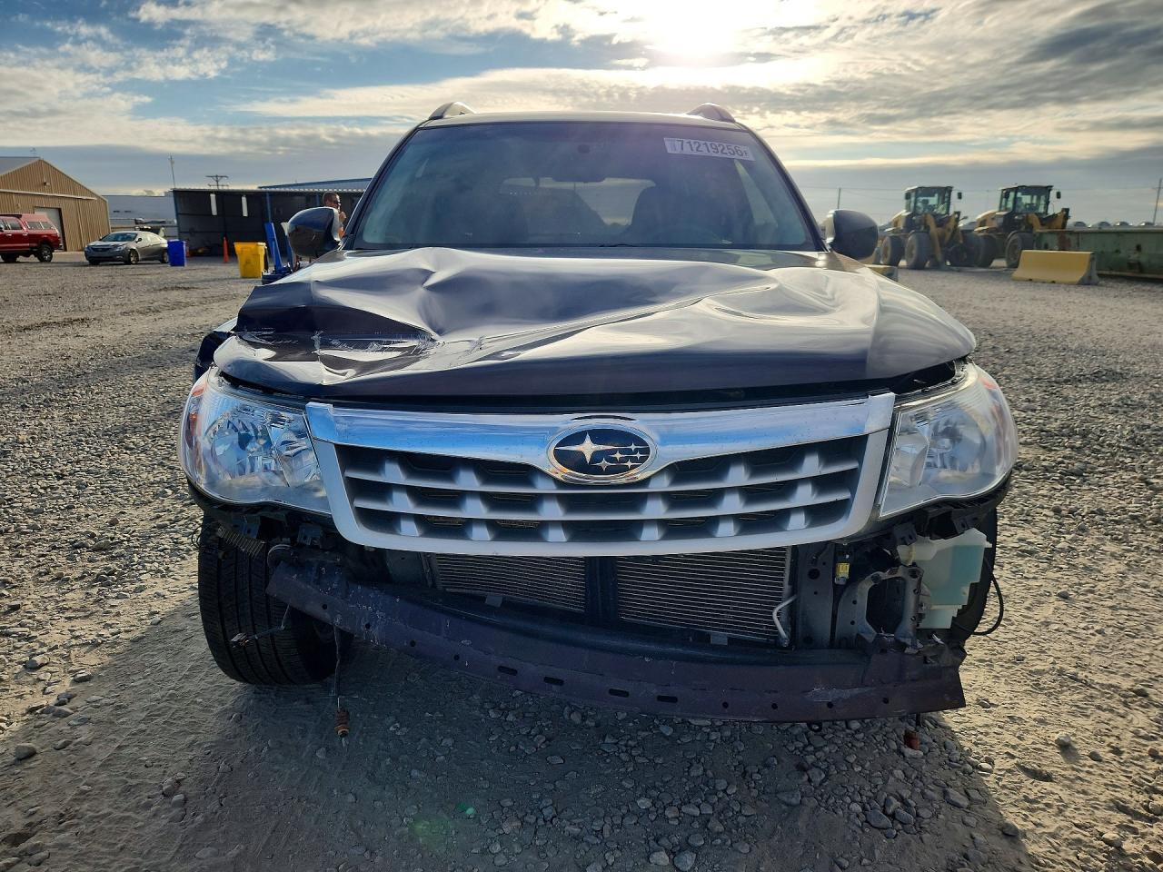 2013 SUBARU FORESTER 2.5X PREMIUM — Фото 5 из 14