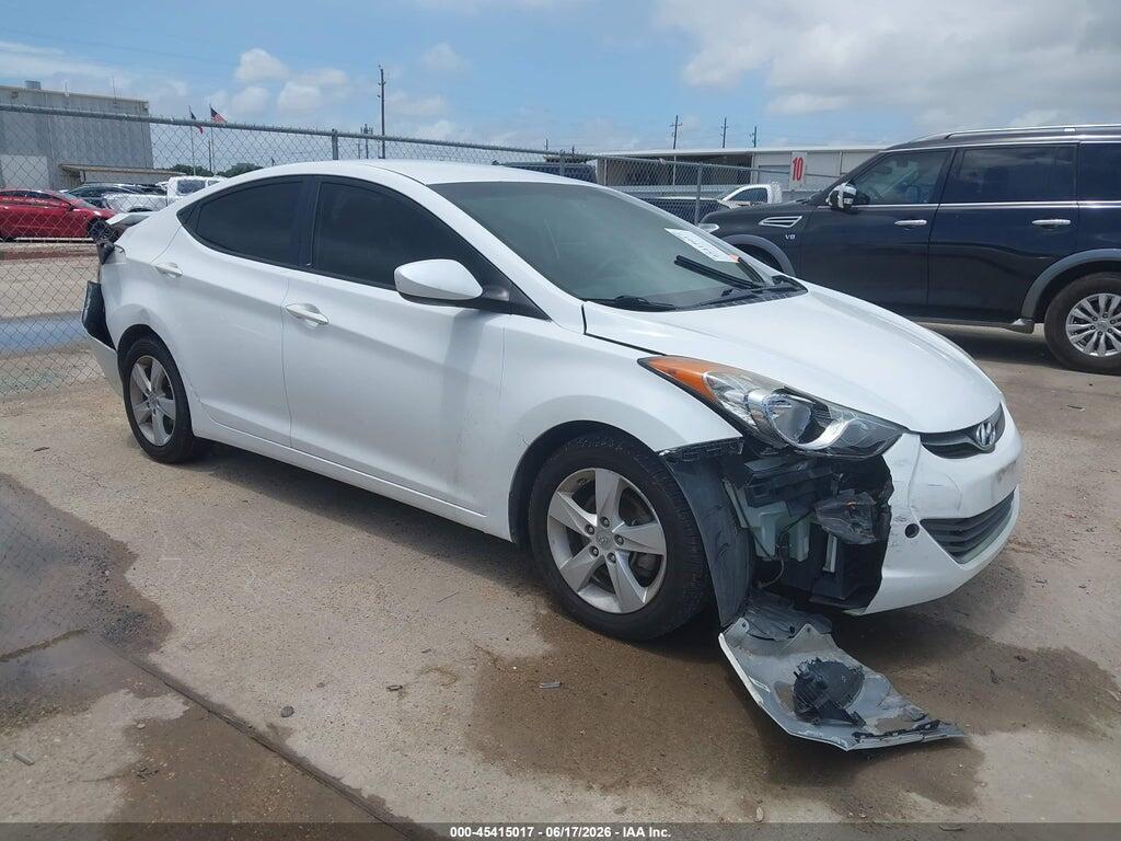5NPDH4AEXDH227524 2013 HYUNDAI ELANTRA photo no. 1