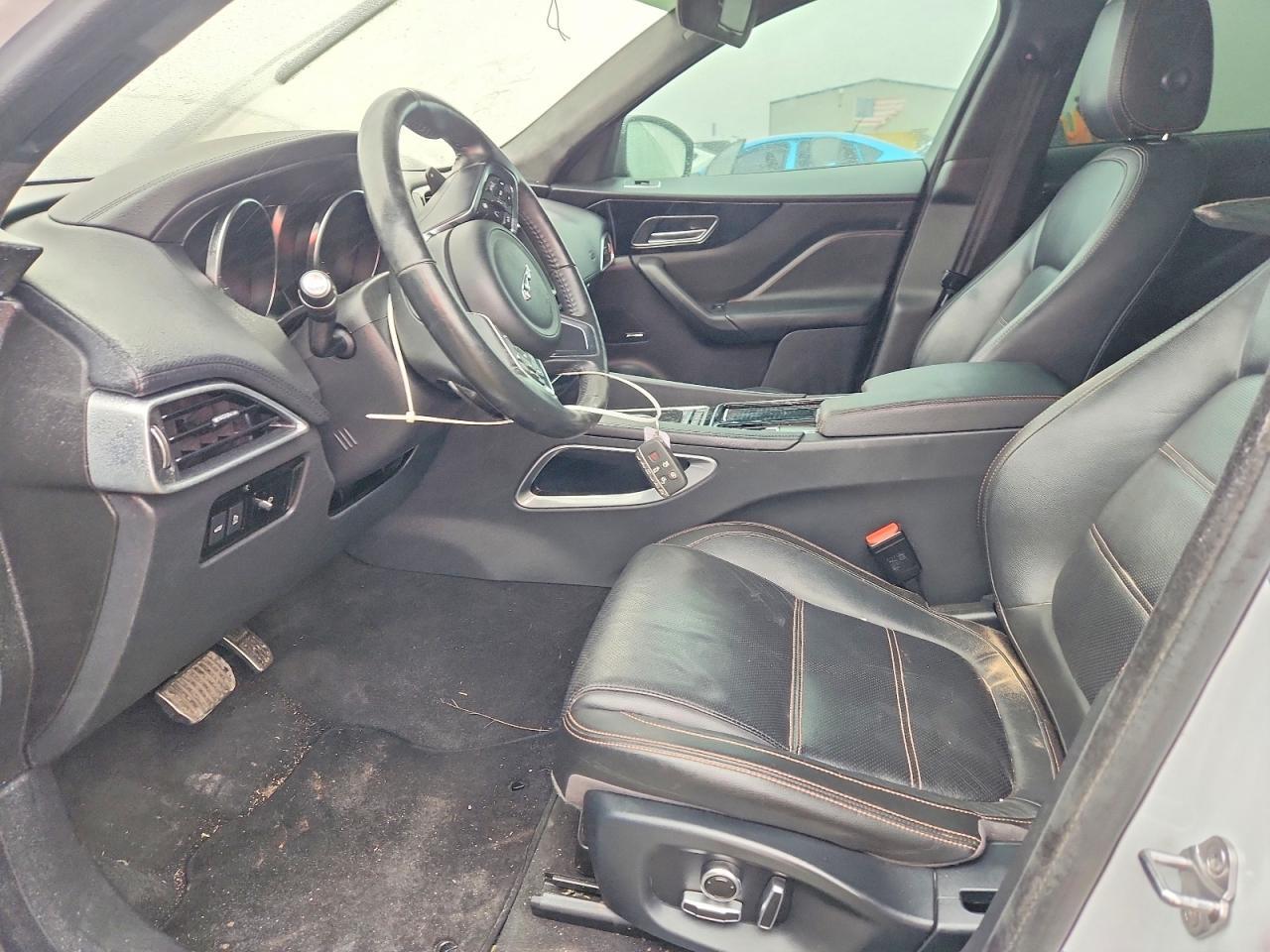 2019 JAGUAR F-PACE PRESTIGE — Фото 7 из 12