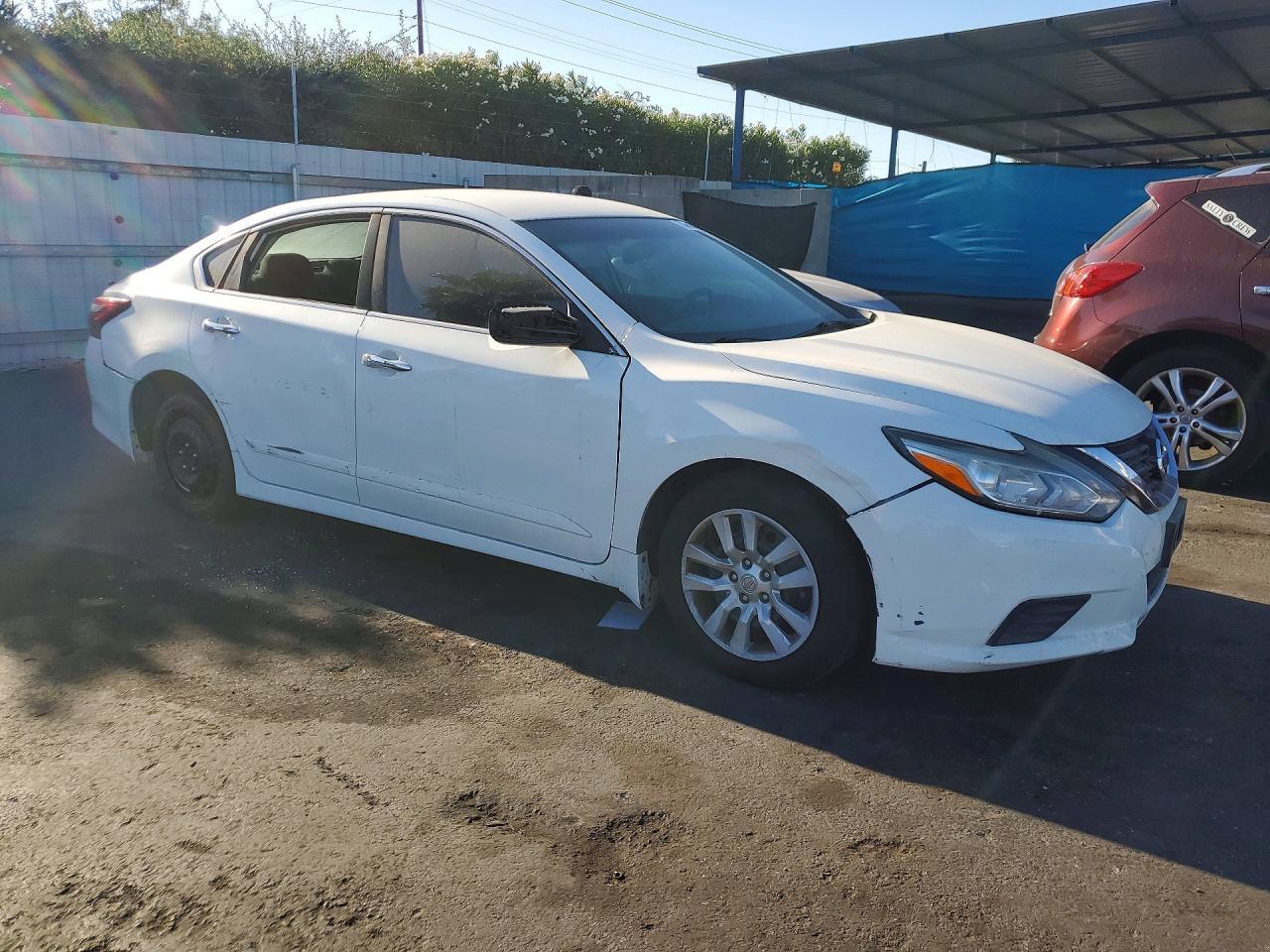 2018 NISSAN ALTIMA 2.5 S — Фото 4 из 12