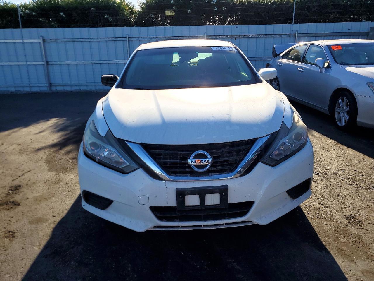 2018 NISSAN ALTIMA 2.5 S — Фото 5 из 12