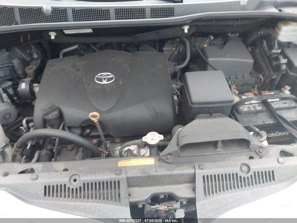 5TDDZ3DC5HS166021 2017 TOYOTA SIENNA photo no. 10