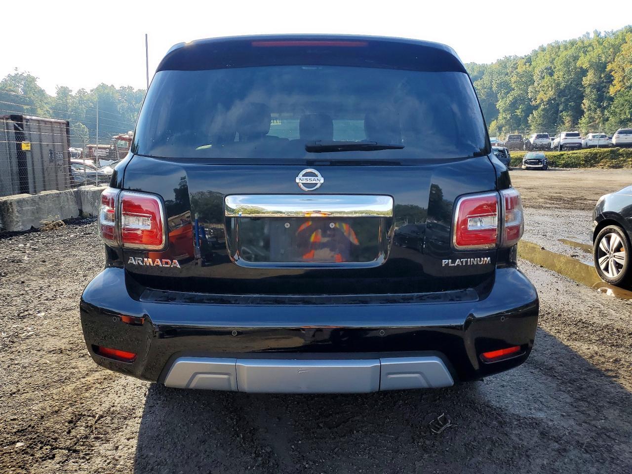 2017 NISSAN ARMADA PLATINUM — Фото 6 из 12
