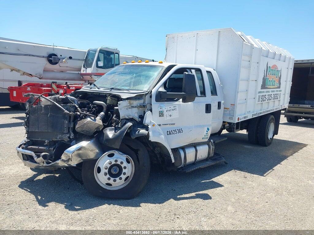 1FDNW6DC6HDB02477 2017 FORD F-650 DIESEL photo no. 2