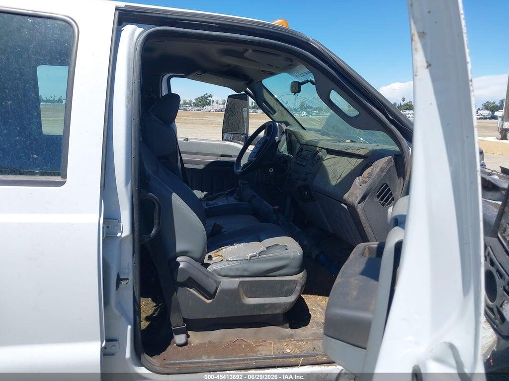 1FDNW6DC6HDB02477 2017 FORD F-650 DIESEL photo no. 7