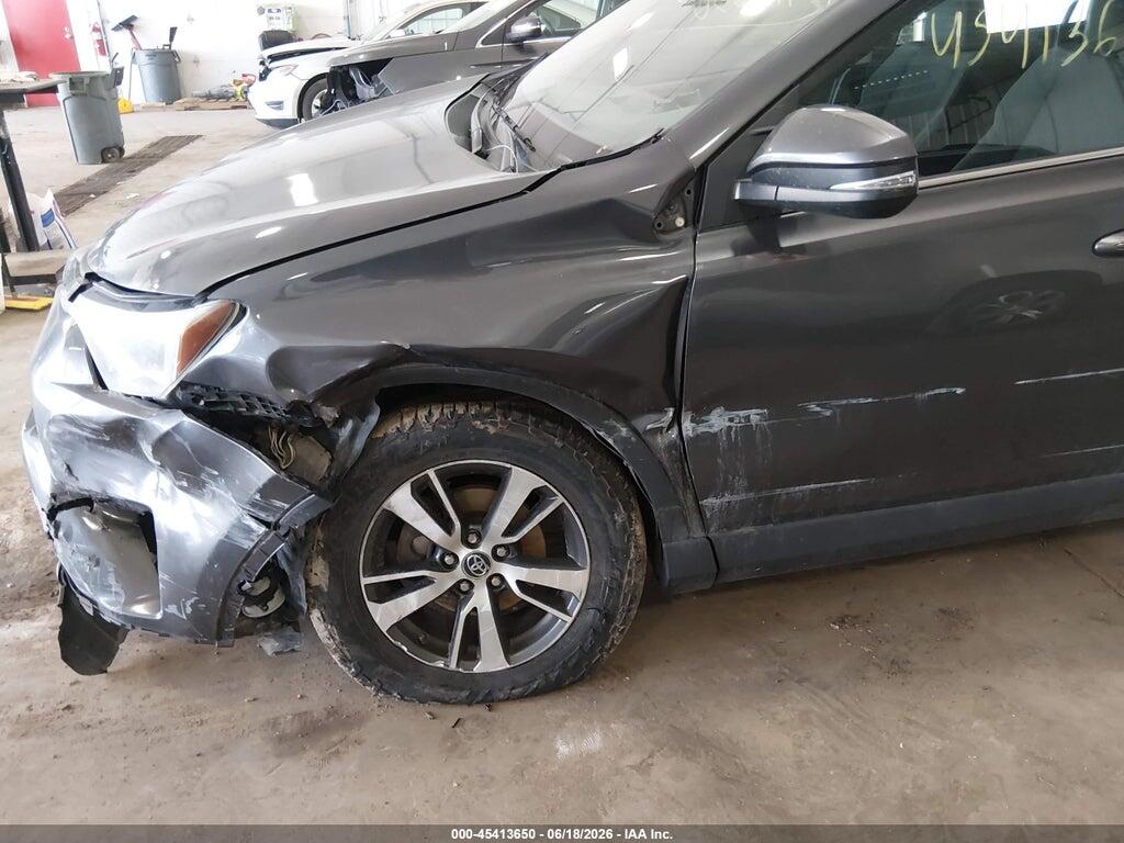 2T3RFREV4JW734622 2018 TOYOTA RAV4 photo no. 6