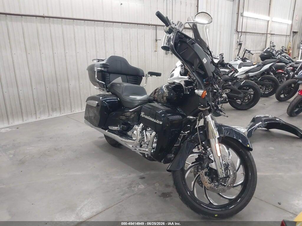 56KTKABB1M3393369 2021 INDIAN MOTORCYCLE CO. ROADMASTER photo no. 1