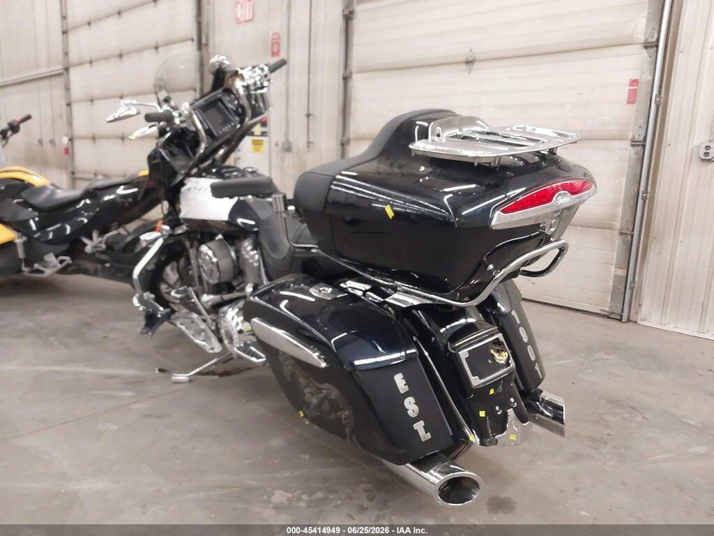 56KTKABB1M3393369 2021 INDIAN MOTORCYCLE CO. ROADMASTER photo no. 3