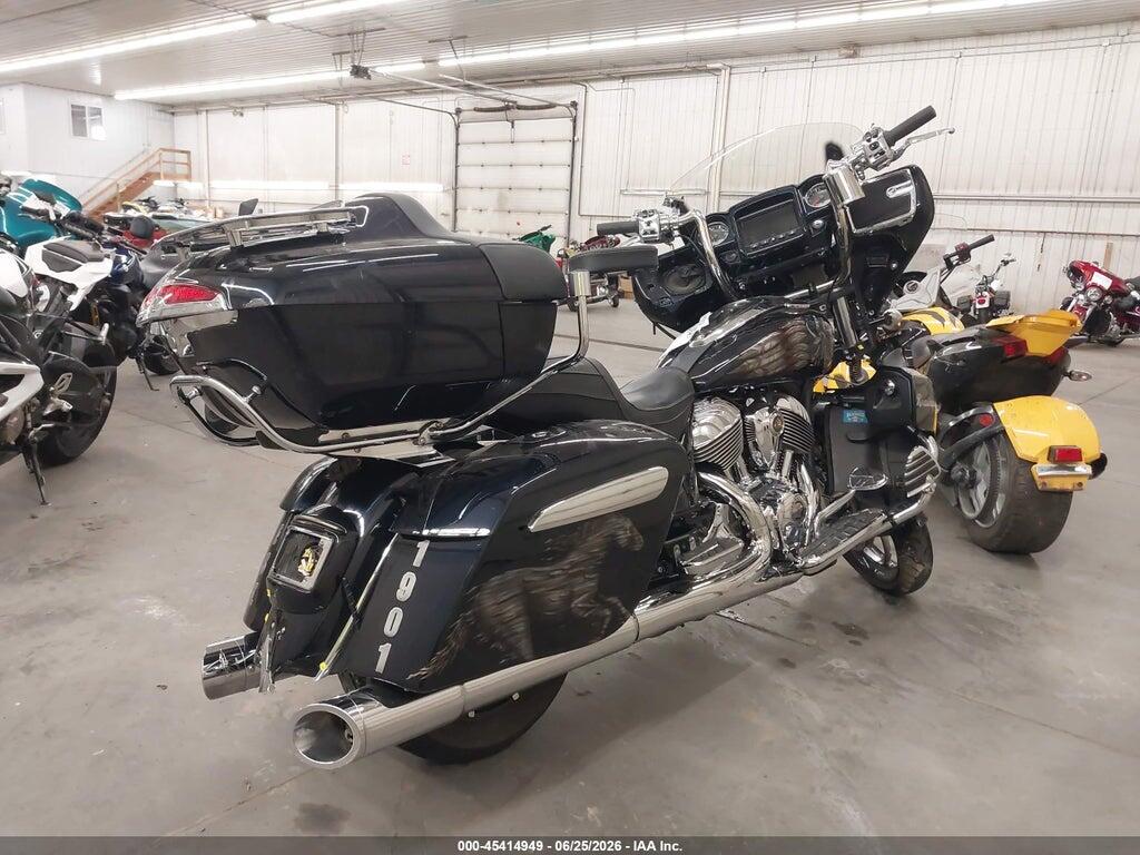 56KTKABB1M3393369 2021 INDIAN MOTORCYCLE CO. ROADMASTER photo no. 4