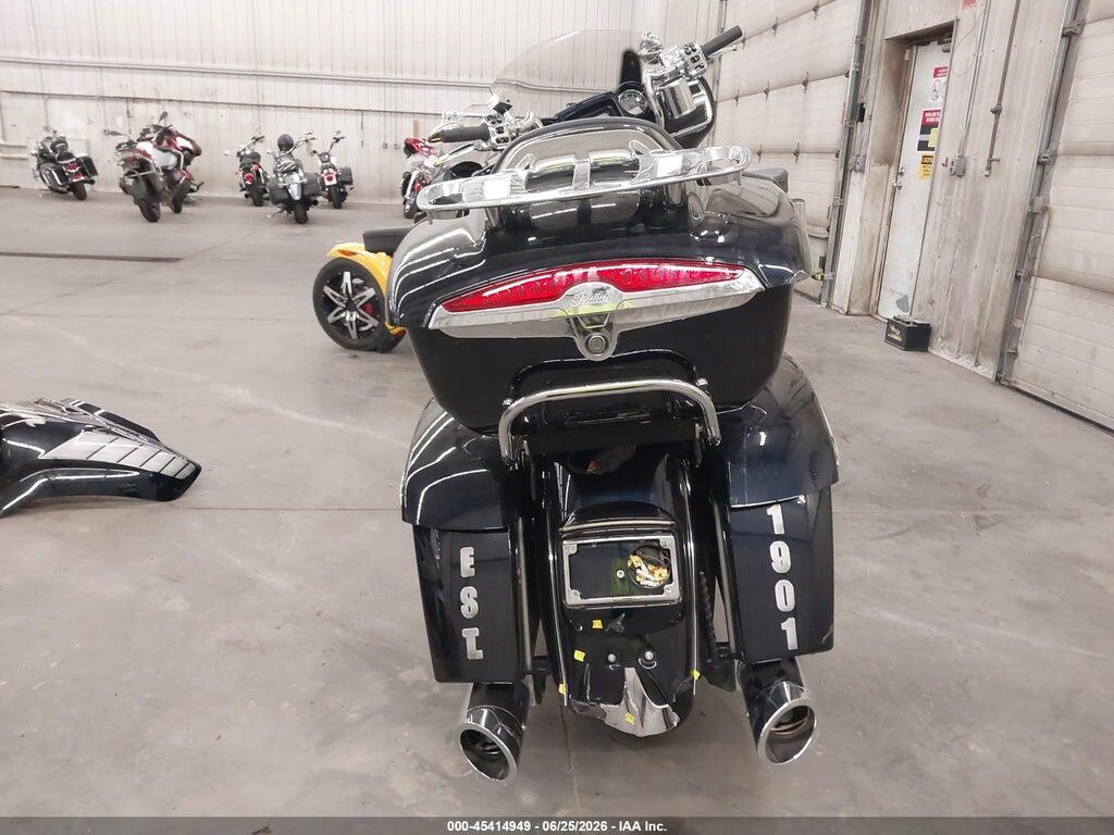 56KTKABB1M3393369 2021 INDIAN MOTORCYCLE CO. ROADMASTER photo no. 6