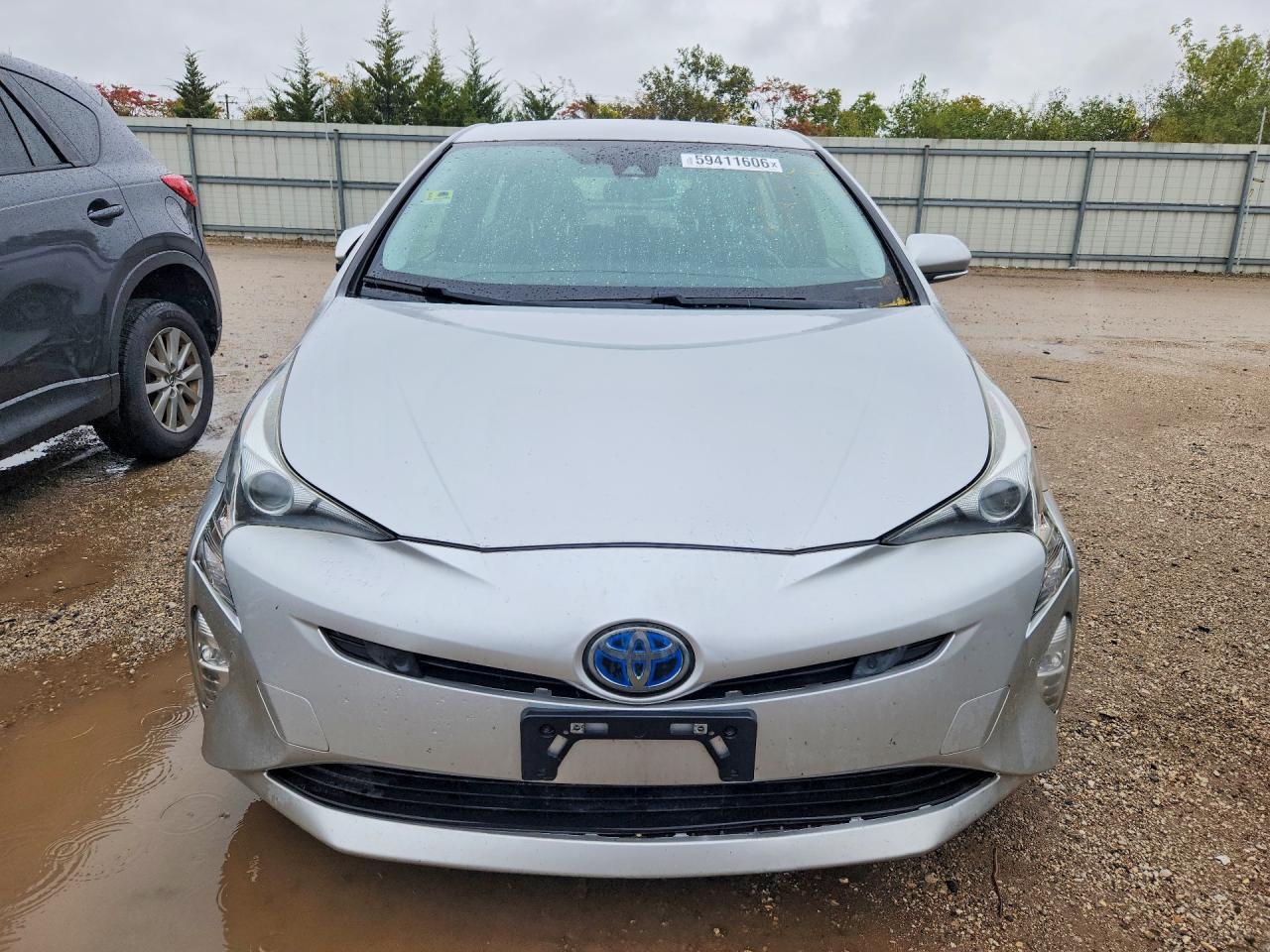 2018 TOYOTA PRIUS THREE TOURING — Фото 5 из 12