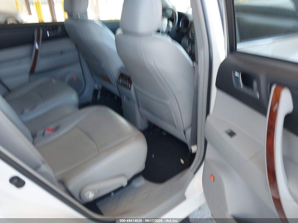 5TDDK3EH4CS163327 2012 TOYOTA HIGHLANDER photo no. 8