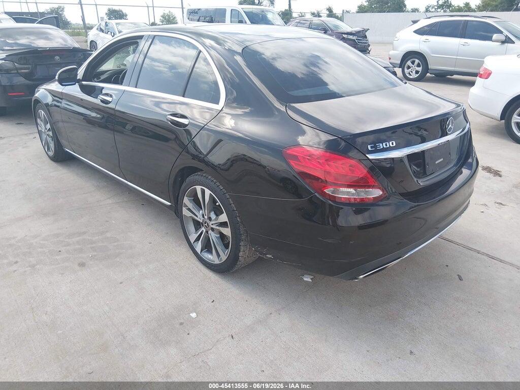 55SWF4JB2HU220459 2017 MERCEDES-BENZ C 300 photo no. 3