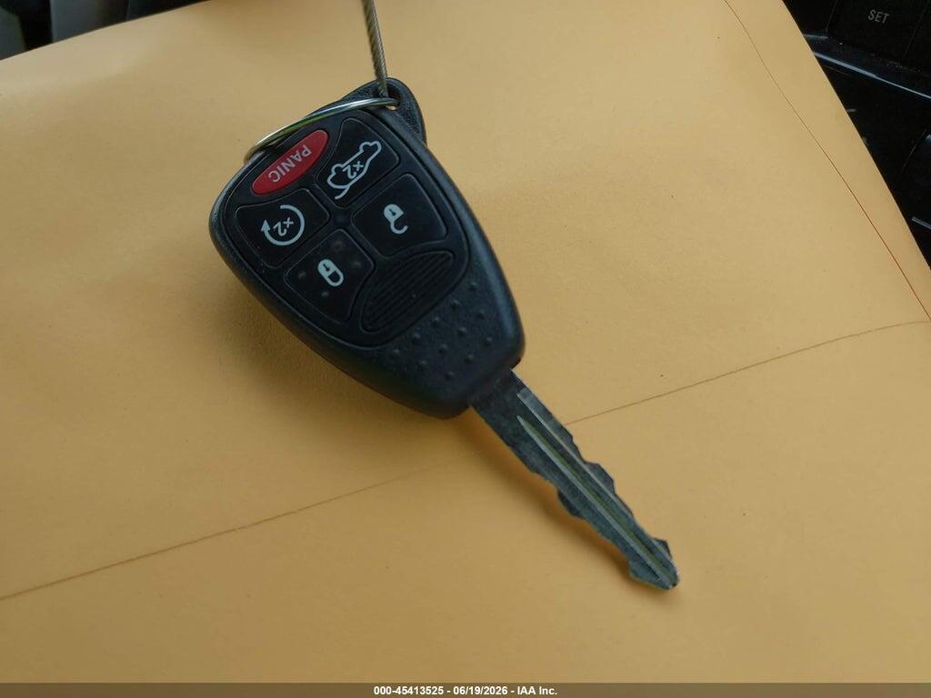 1C3CCBCG1EN100261 2014 CHRYSLER 200 photo no. 11
