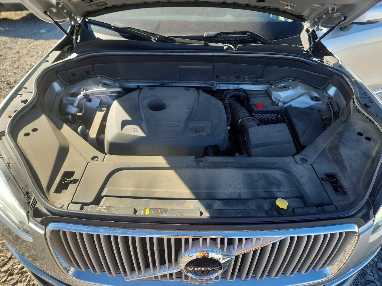 2018 VOLVO XC90 T6 — Фото 11 из 12