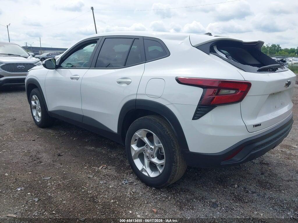 KL77LFEP5SC184039 2025 CHEVROLET TRAX photo no. 3