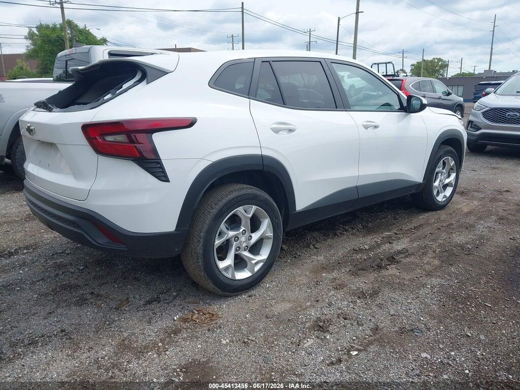 KL77LFEP5SC184039 2025 CHEVROLET TRAX photo no. 4