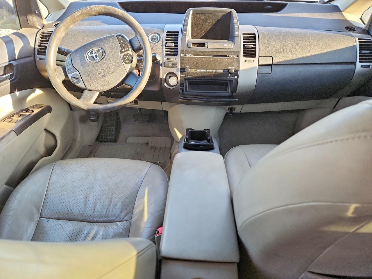 2009 TOYOTA PRIUS TOURING — Фото 8 из 13