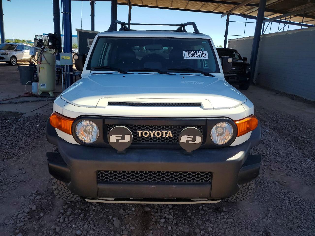 2008 TOYOTA FJ CRUISER BASE — Фото 5 из 12
