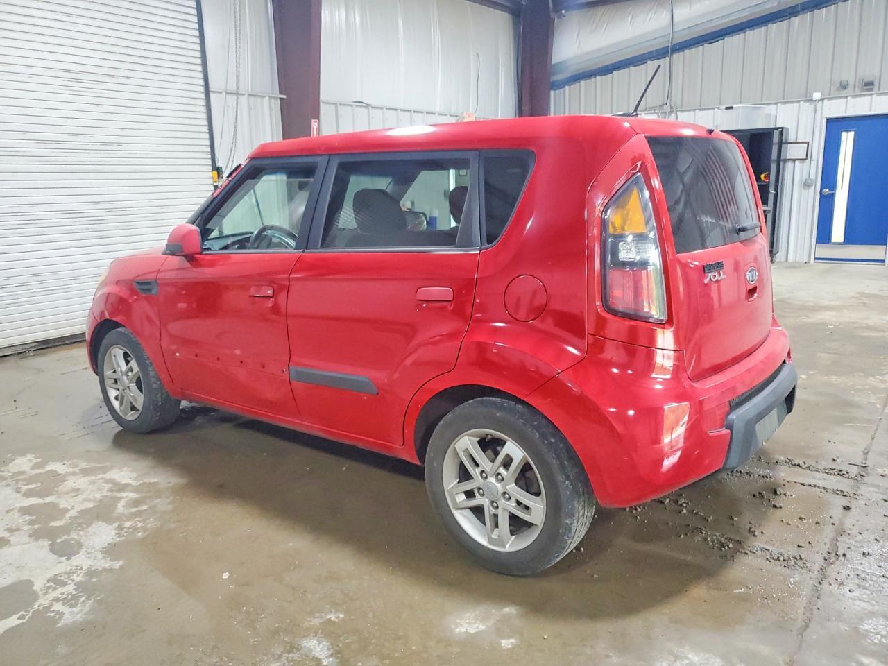 2010 KIA SOUL + — Фото 2 из 13