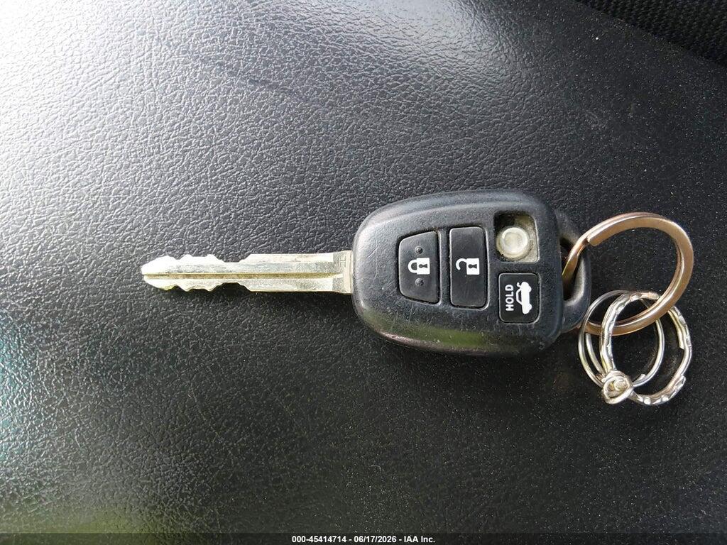 4T4BF1FK1GR538510 2016 TOYOTA CAMRY photo no. 11