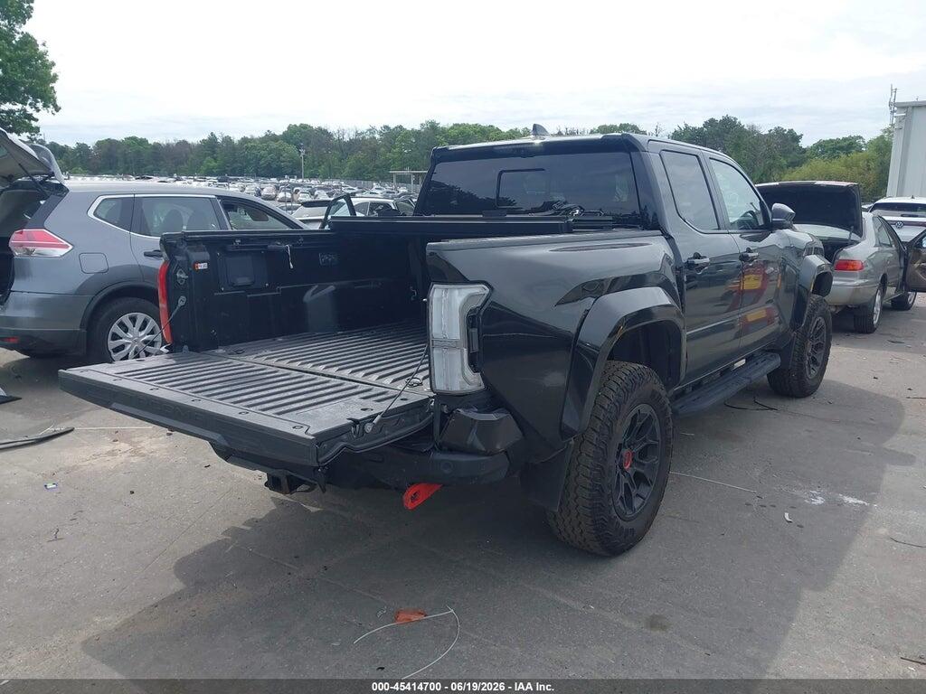3TYLC5LN5RT005590 2024 TOYOTA TACOMA HYBRID photo no. 4