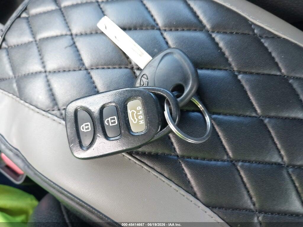 KMHTC6AD0DU142223 2013 HYUNDAI VELOSTER photo no. 11