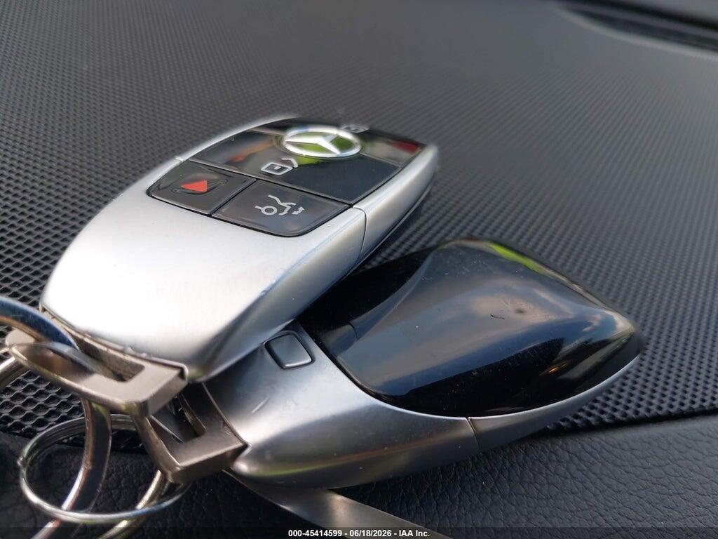 WDDZF4JB7HA114828 2017 MERCEDES-BENZ E 300 photo no. 11