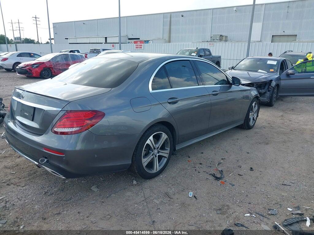 WDDZF4JB7HA114828 2017 MERCEDES-BENZ E 300 photo no. 4