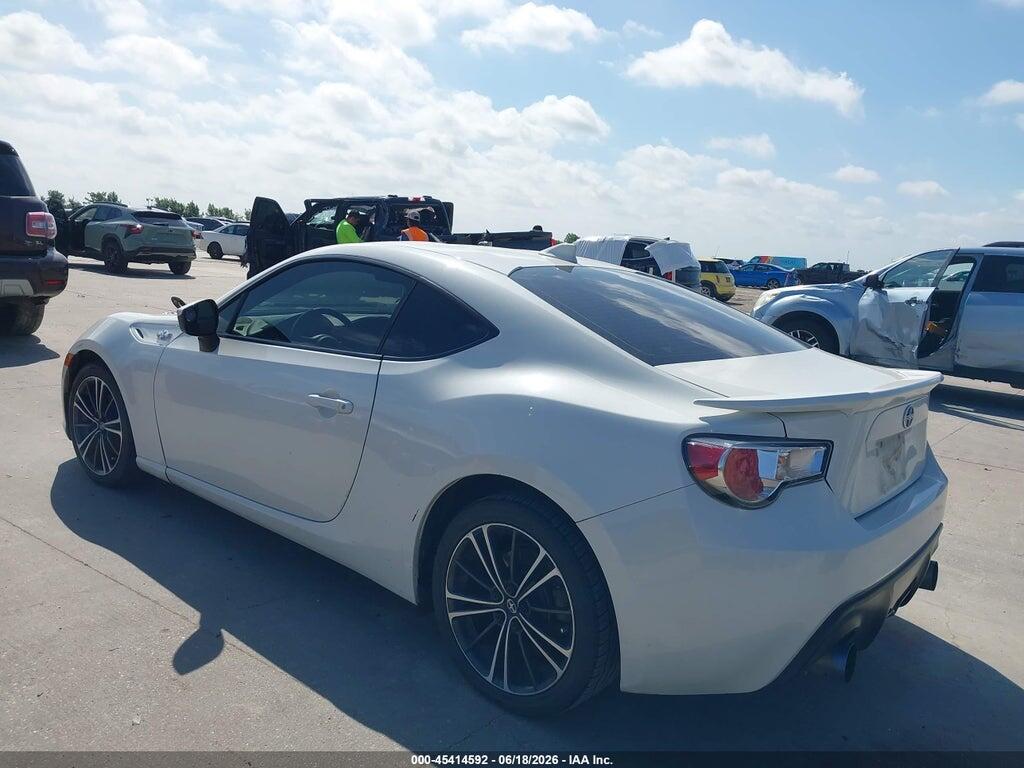 JF1ZNAA14F9704119 2015 SCION FR-S photo no. 3