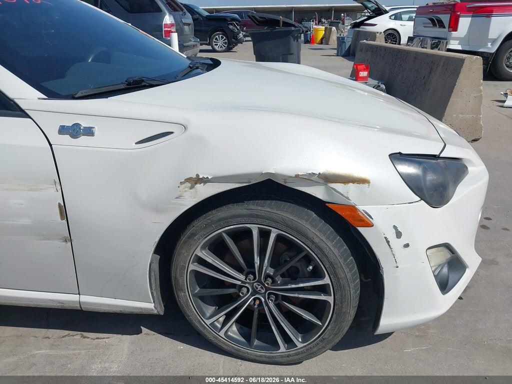 JF1ZNAA14F9704119 2015 SCION FR-S photo no. 6